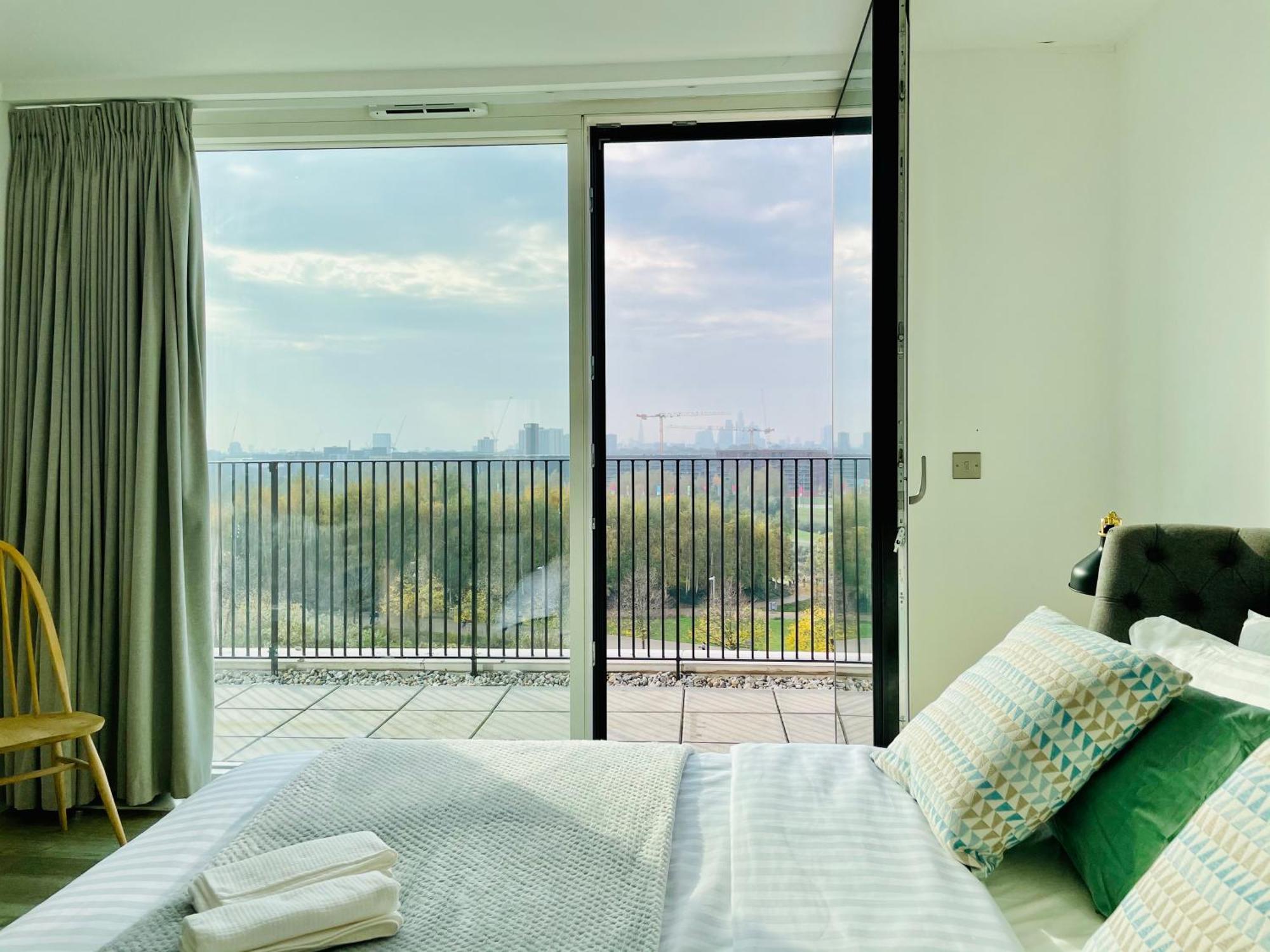 Panoramic Park And City Penthouses Retreat Londres Habitación foto
